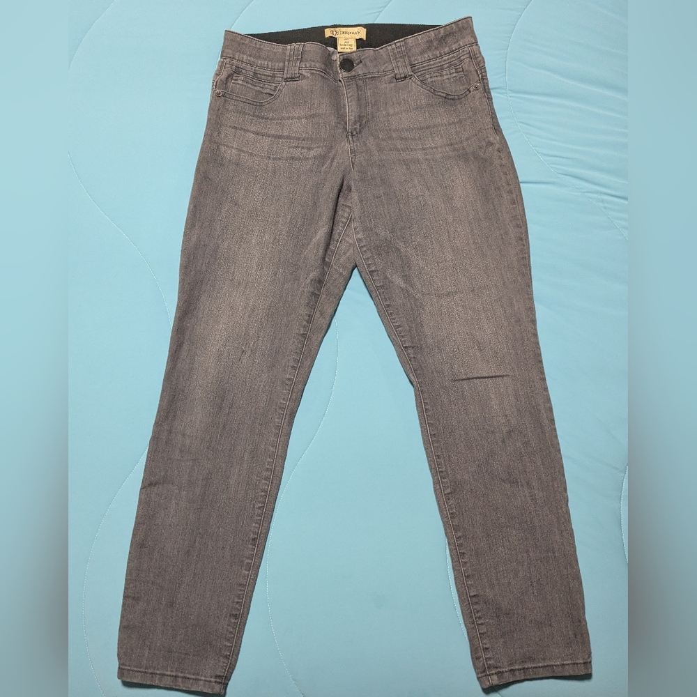 Democracy Gray Jeans